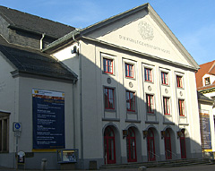 Kunst Kultur Freiberg; Ausstellung Eva Ernst, Herten im Mittelsächsischen Theater Freiberg